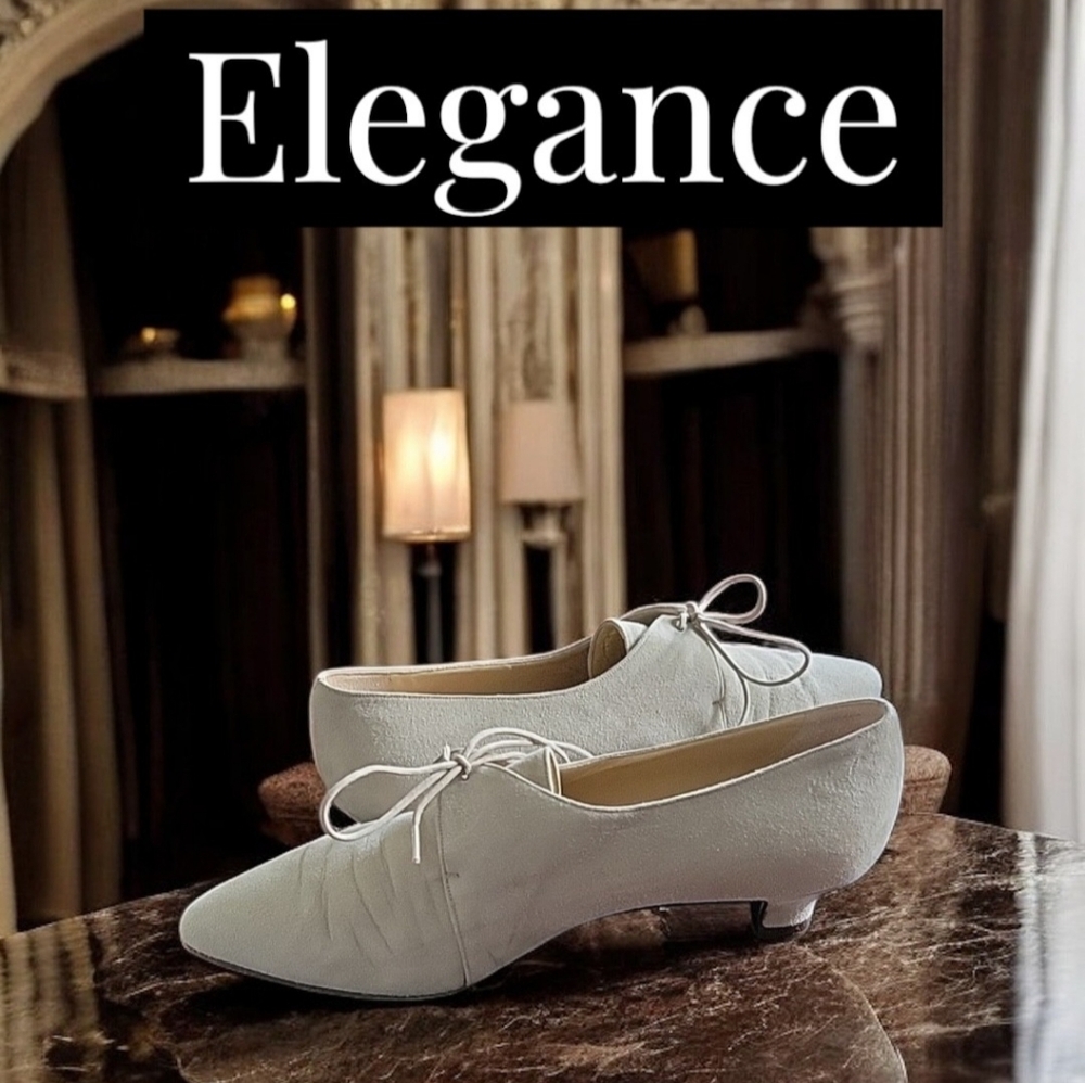 HP PRADA MILANO rare vtg. kitten heel pumps